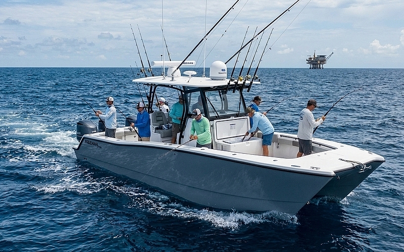 What Makes the Freeman 37VH Ideal for Offshore Fishing in the Gulf