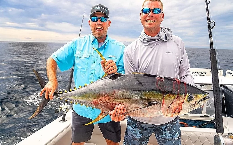 How to Target Tuna on an Alabama Charter Without Chumming