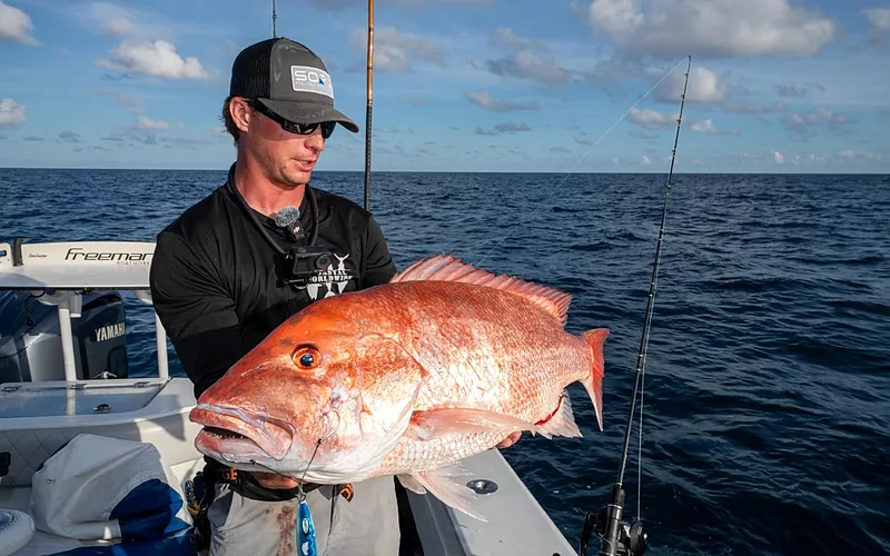 Reef Fishing in Fort Morgan for Snapper & Grouper