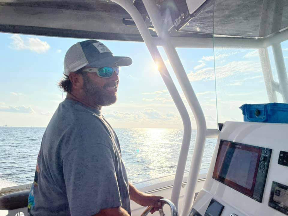 Offshore fishing trip duration in Fort Morgan with anglers preparing for a day on the Gulf
